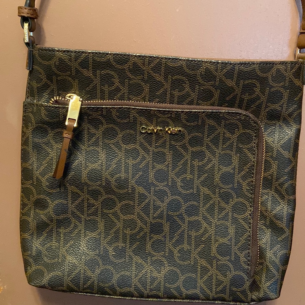Calvin Klein Crossbody